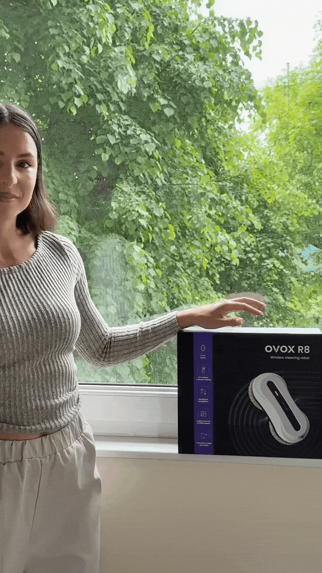 OVOX-R8-GIFs_Vertical-1-min-1.gif